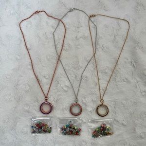 SET OF 3 FLOATING CHARM LOCKET AND NECKLACE/ PLUS  3 BAGS OF CHARMS